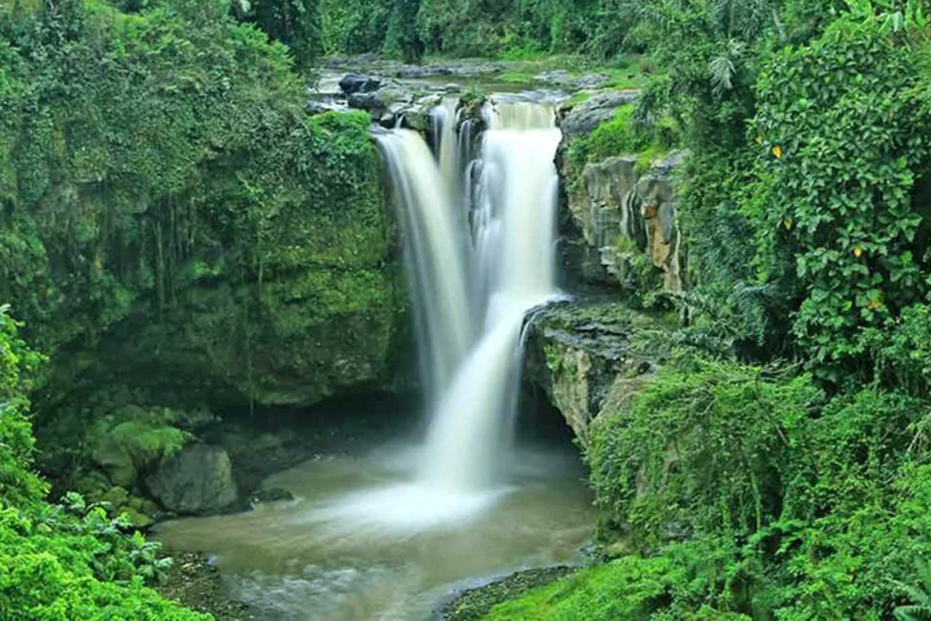 tegenungan waterfall gianyar bali