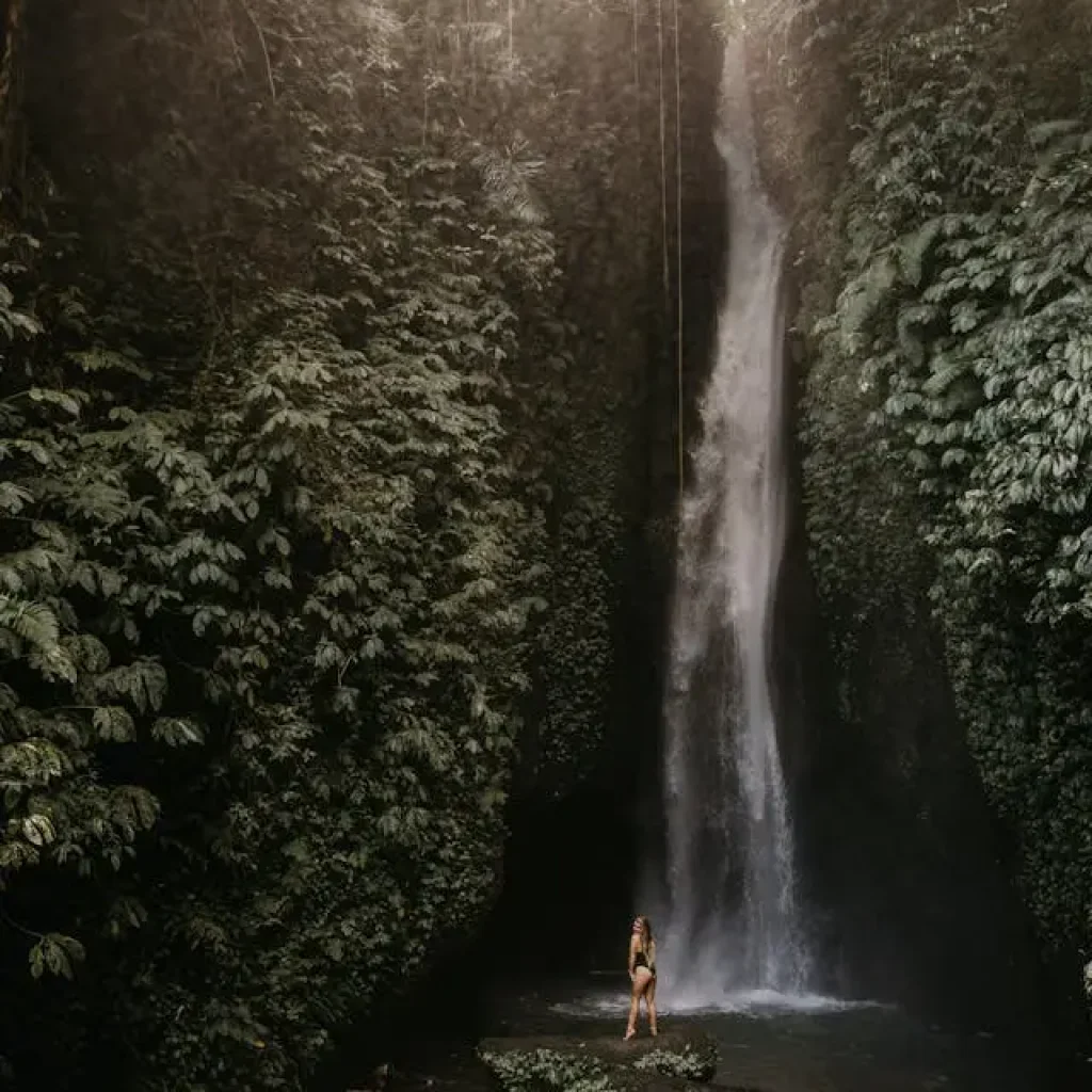 leke leke waterfall bali