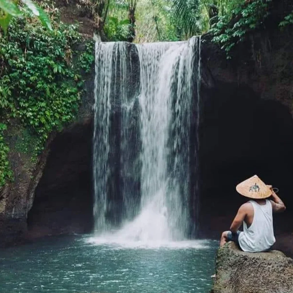 suwat waterfall bali