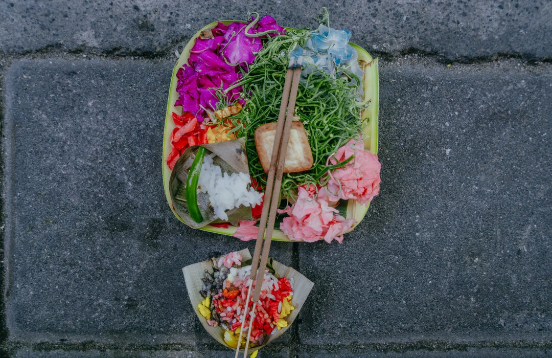 Canang sari offering